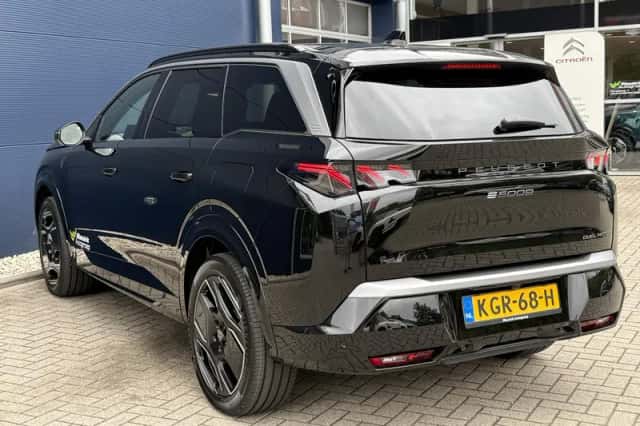 Peugeot E-5008 (2026) thumbnail 4