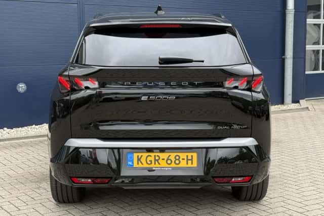 Peugeot E-5008 (2026) thumbnail 5