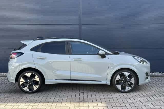 Ford Puma (2025) thumbnail 2