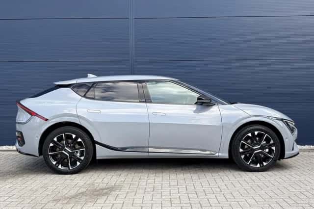 Kia EV6 (2026) thumbnail 6