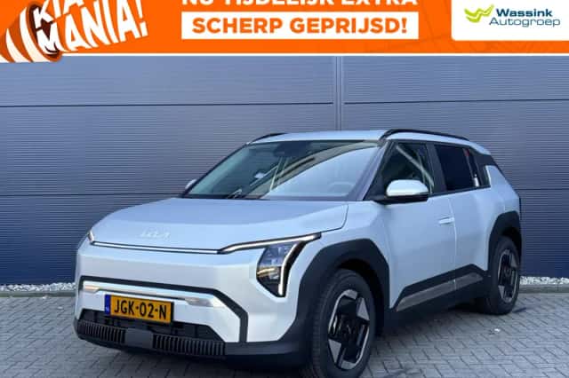 Kia EV3 (2025) thumbnail 1