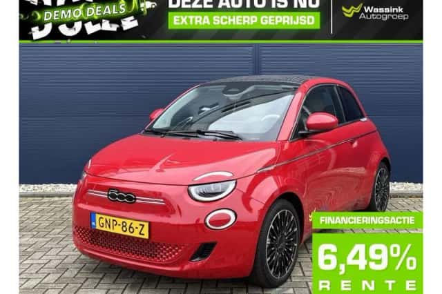 Fiat 500C (2024) thumbnail 1