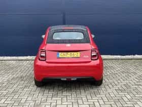 Fiat 500C (2024) thumbnail 9