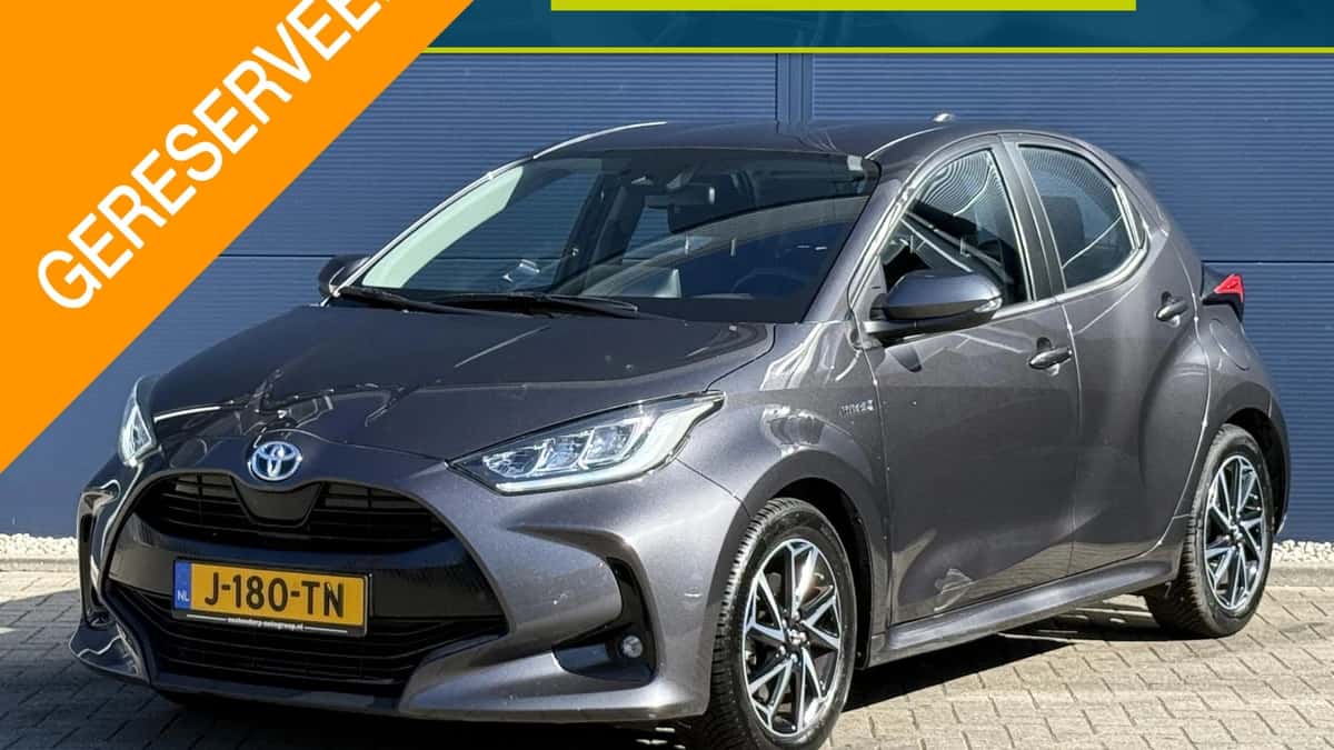 Toyota Yaris (2020) — foto 1