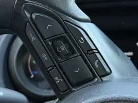 Toyota Yaris (2020) thumbnail 15