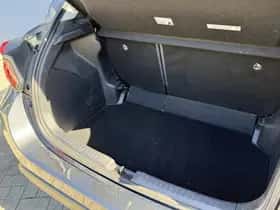 Toyota Yaris (2020) thumbnail 19