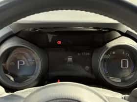 Toyota Yaris (2020) thumbnail 8