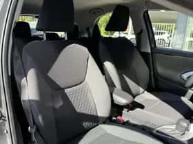 Toyota Yaris (2020) thumbnail 9