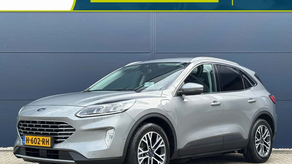 Ford Kuga (2020) — foto 1