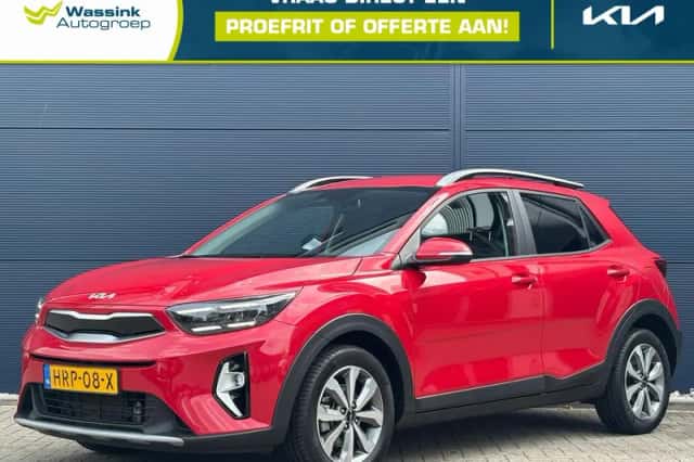 Kia Stonic (2025) thumbnail 1
