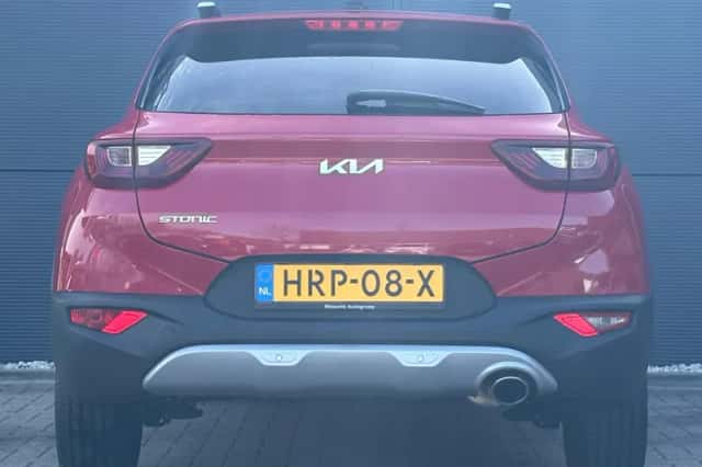 Kia Stonic (2025) thumbnail 6