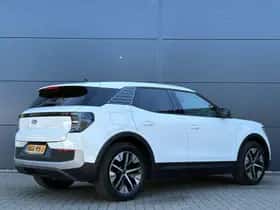 Ford Explorer (2025) thumbnail 5