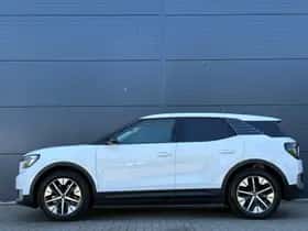 Ford Explorer (2025) thumbnail 8