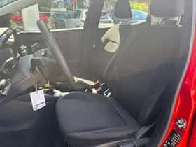 Ford Fiesta (2022) thumbnail 12