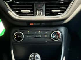 Ford Fiesta (2022) thumbnail 19