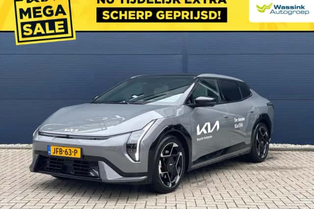 Kia EV4 (2025) thumbnail 1
