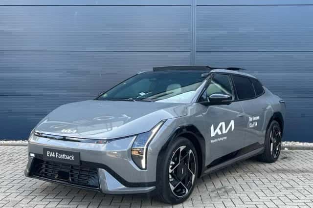 Kia EV4 (2025) thumbnail 2