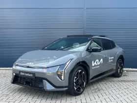 Kia EV4 (2025) thumbnail 2