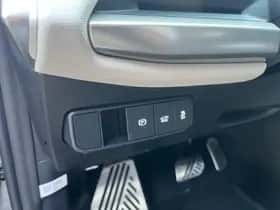 Kia EV4 (2025) thumbnail 14