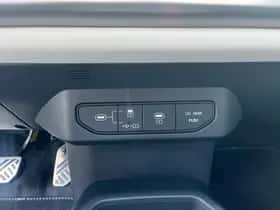 Kia EV4 (2025) thumbnail 28