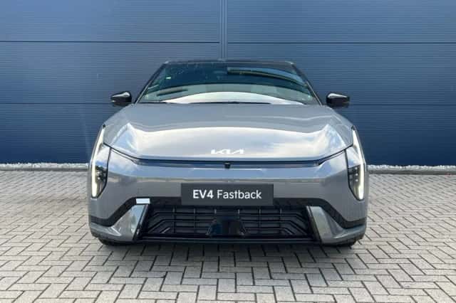Kia EV4 (2025) thumbnail 4