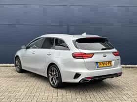 Kia Ceed Sportswagon (2020) thumbnail 3