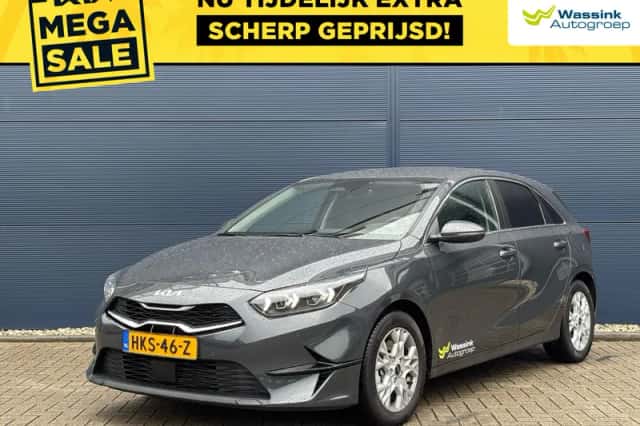 Kia Ceed (2025) thumbnail 1