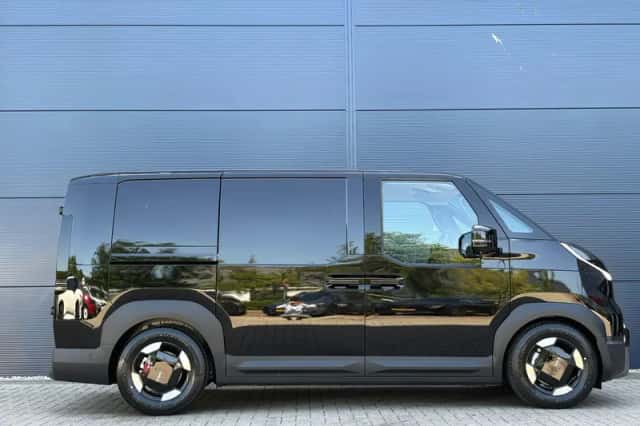 Kia PV5 (2026) thumbnail 4