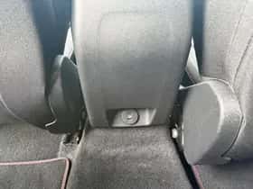 Ford Focus (2024) thumbnail 11