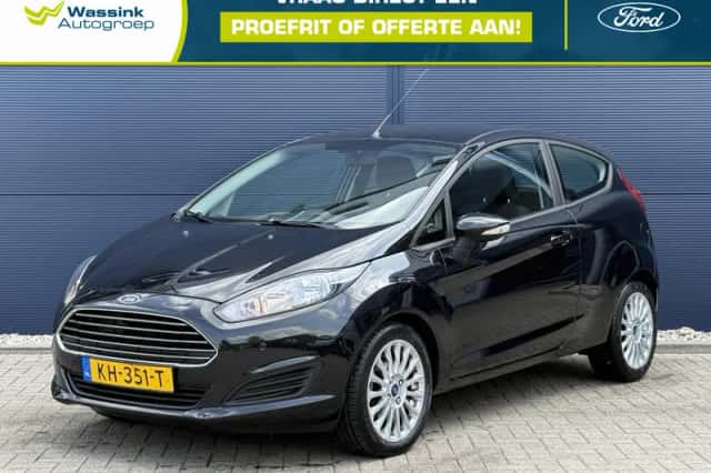 Ford Fiesta (2014) thumbnail 1
