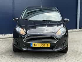 Ford Fiesta (2014) thumbnail 2