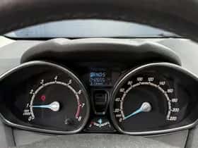 Ford Fiesta (2014) thumbnail 13