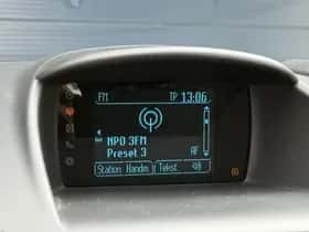 Ford Fiesta (2014) thumbnail 14