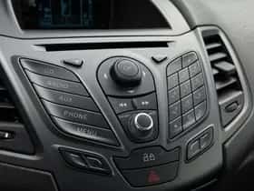Ford Fiesta (2014) thumbnail 19