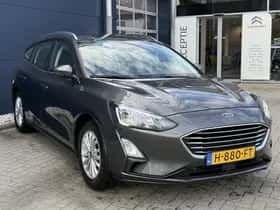 Ford Focus (2020) thumbnail 3