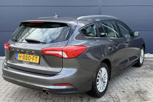 Ford Focus (2020) thumbnail 6