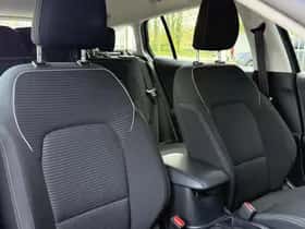 Ford Focus (2020) thumbnail 8
