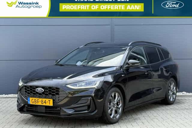 Ford Focus (2024) thumbnail 1