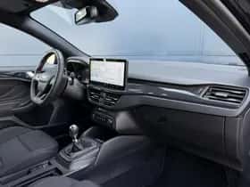 Ford Focus (2024) thumbnail 7