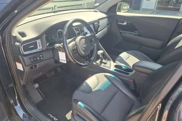 Kia Niro (2019) thumbnail 4