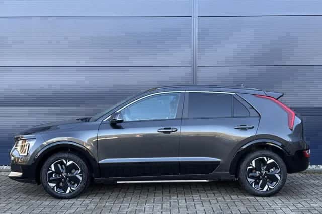 Kia Niro EV (2025) thumbnail 2