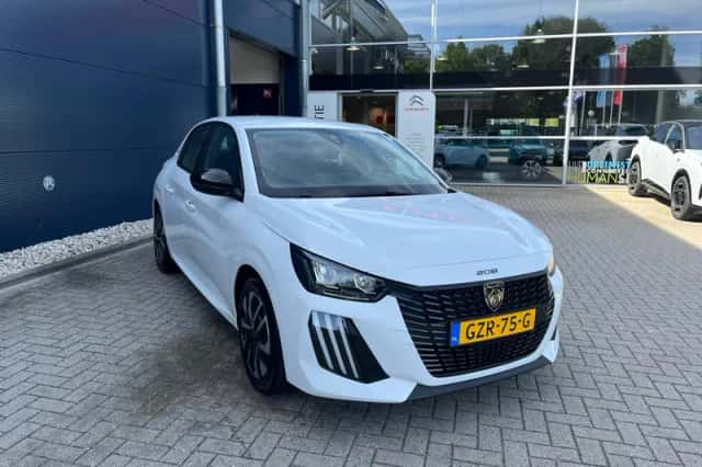 Peugeot 208 (2025) thumbnail 5