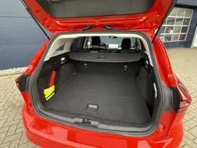 Ford Focus (2025) thumbnail 5