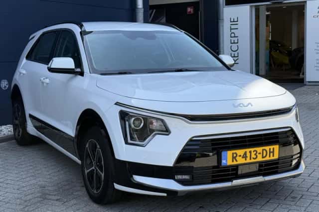 Kia Niro (2022) thumbnail 3