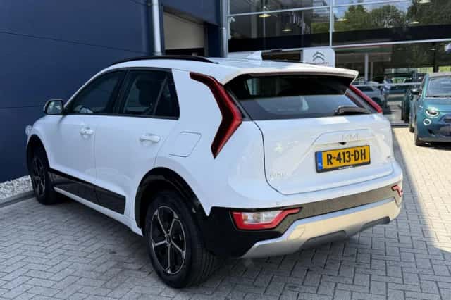 Kia Niro (2022) thumbnail 4