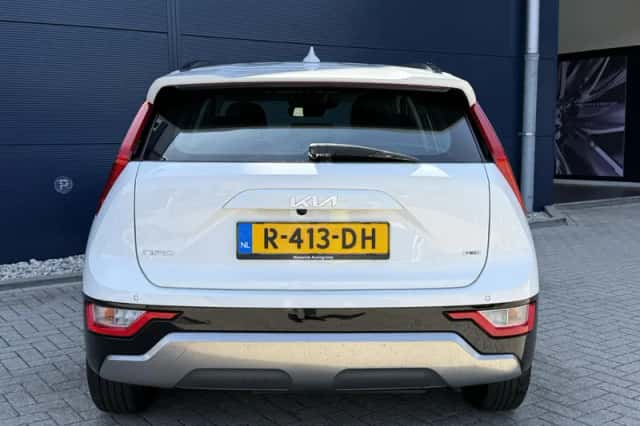 Kia Niro (2022) thumbnail 5