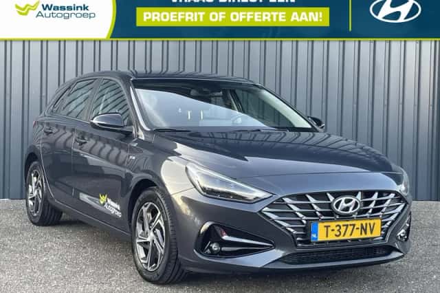 Hyundai i30 (2024) thumbnail 3