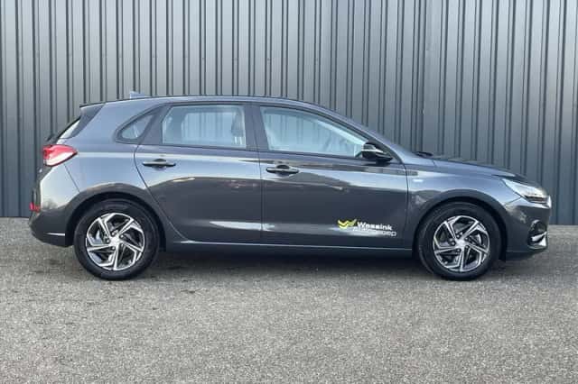 Hyundai i30 (2024) thumbnail 4