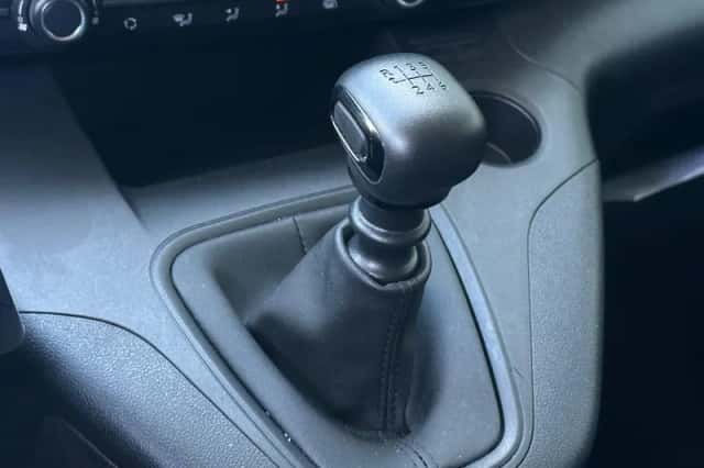 Peugeot Partner (2023) thumbnail 16