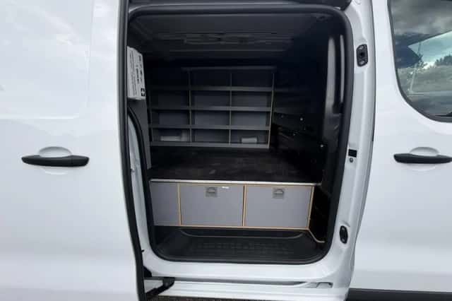 Opel Vivaro (2020) thumbnail 5